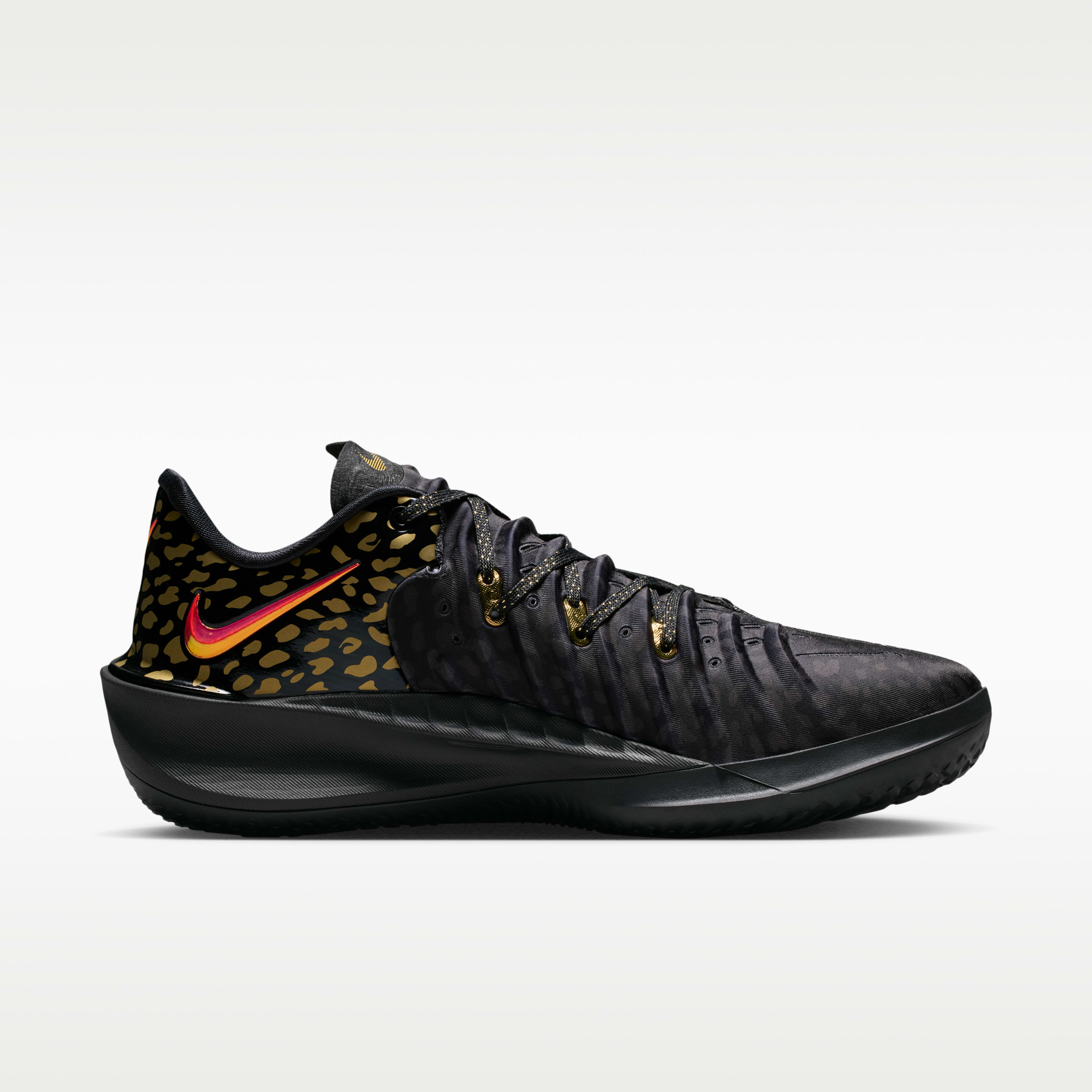 シューズ(男性用) NIKE GT CUT 4 \